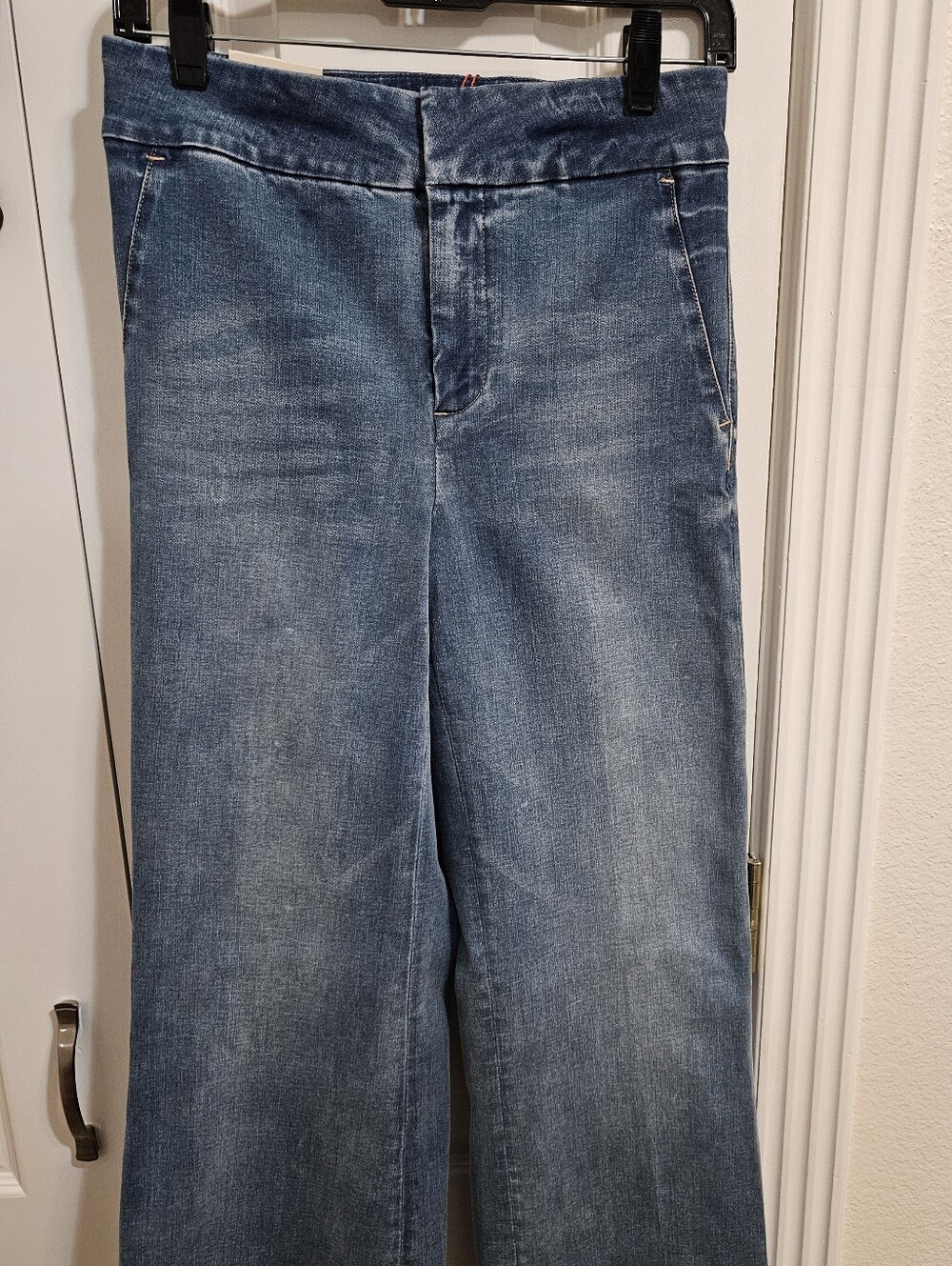 NWT Alice + Olivia Vintage Blue High-Rise Jeans Sz 27